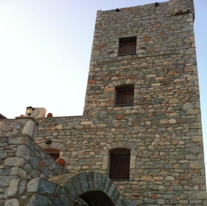 Charouda Stone Tower Apartment Pírgos Dhiroú Екстериор снимка