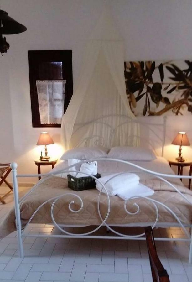Charouda Stone Tower Apartment Pírgos Dhiroú Екстериор снимка