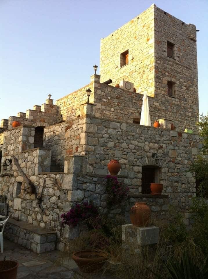 Charouda Stone Tower Apartment Pírgos Dhiroú Екстериор снимка