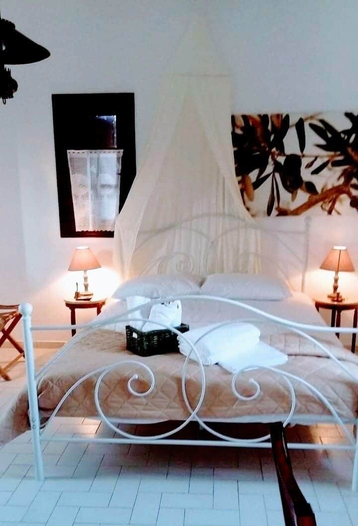 Charouda Stone Tower Apartment Pírgos Dhiroú Екстериор снимка